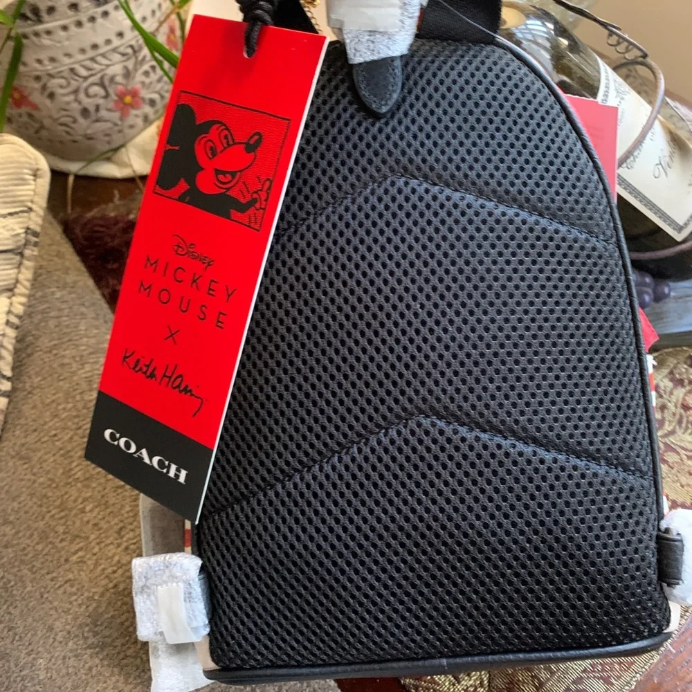 Authentic COACH Pebbled leather L.Edition Mickey Mouse small backpack/Crossbody - Picture 9 of 12